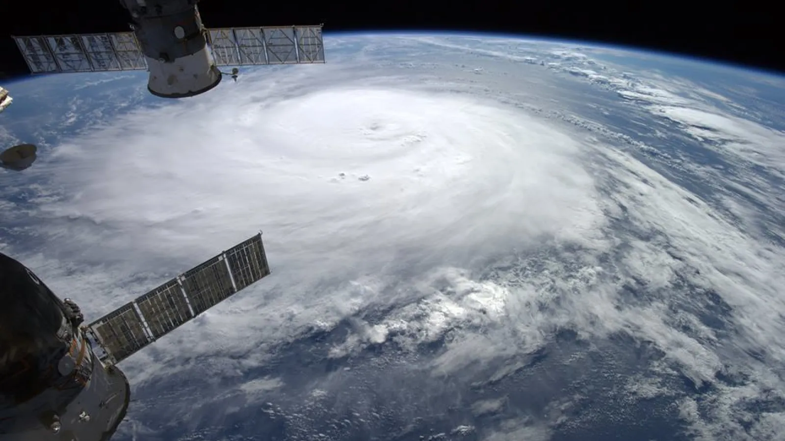 Hurricane Gonzalo 2014