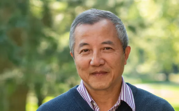 Photo of Dr. Zhengyu Liu